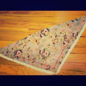 Steve Madden floral bandanna